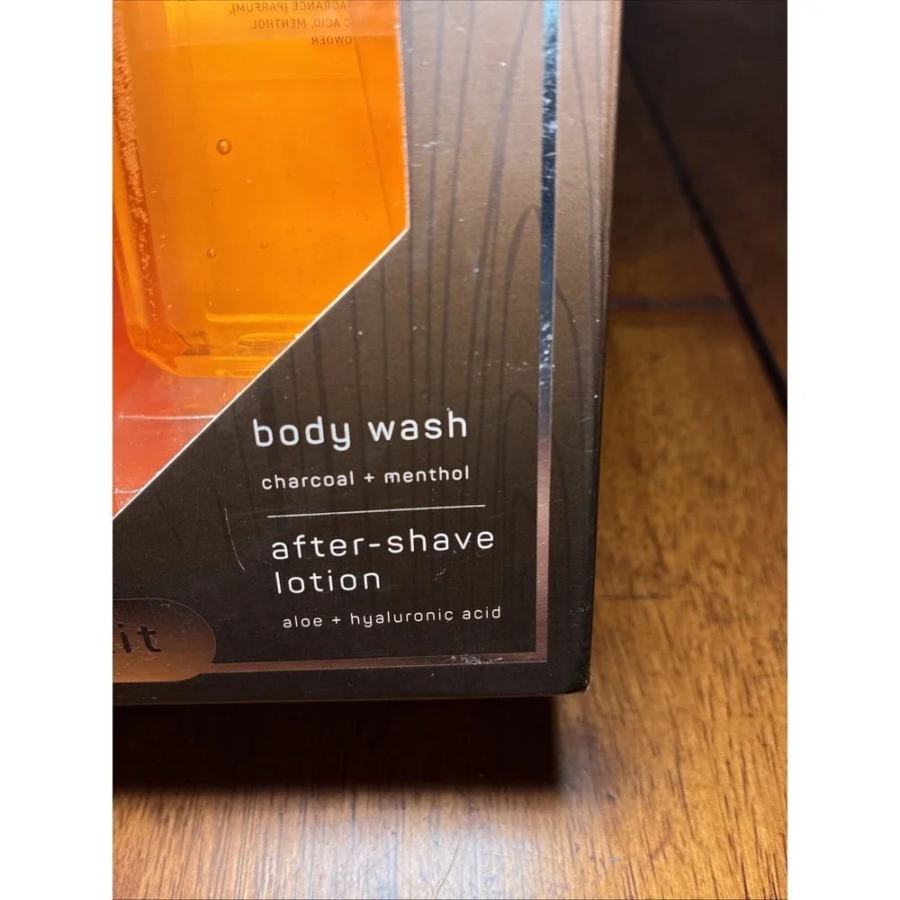 Revitalizing Men's Skincare Set: Body Wash, Shave & After-Shave Gel, Shampoo - Picture 8 of 8